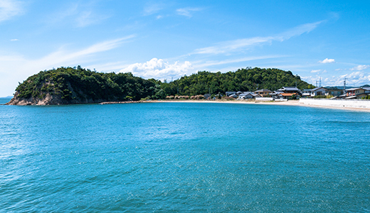 現代アートの島